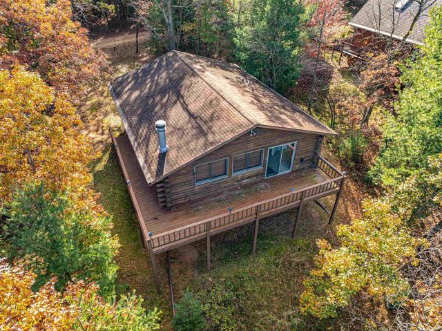 W7980 Glacier Lane, Oxford, WI 53952