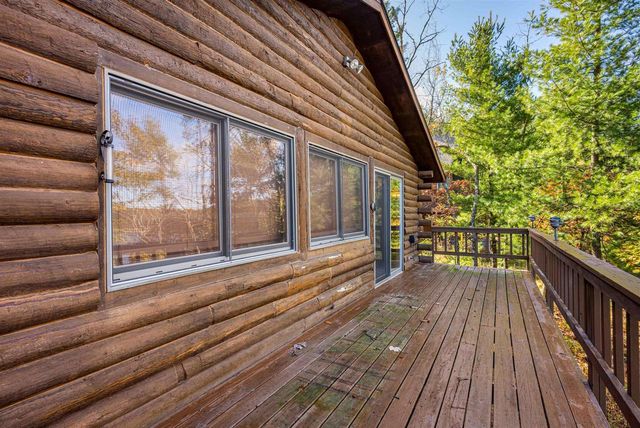 W7980 Glacier Lane, Oxford, WI 53952