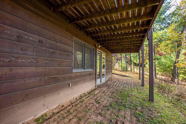 W7980 Glacier Lane, Oxford, WI 53952