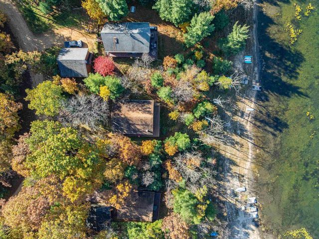 W7980 Glacier Lane, Oxford, WI 53952