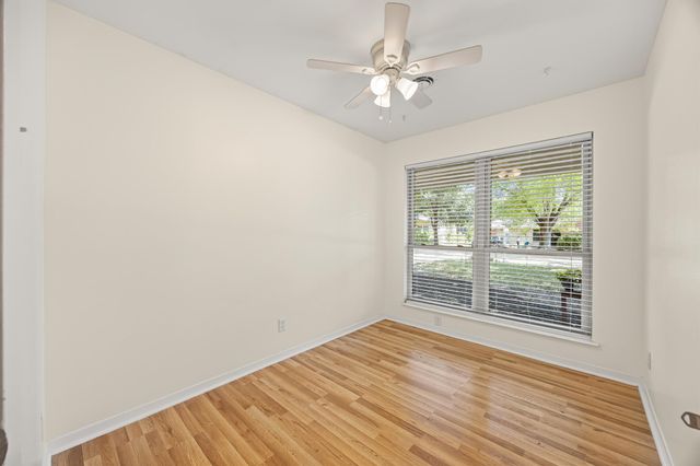 3205 Whites DR, Austin, TX 78735