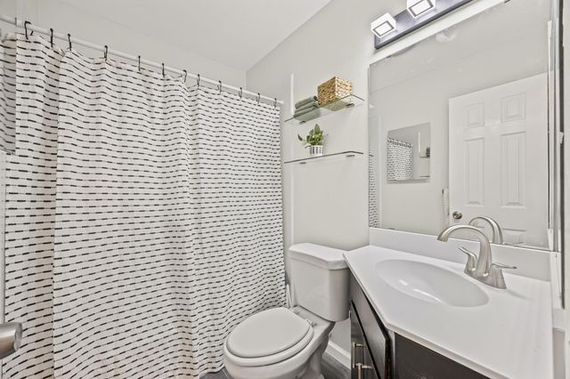 3205 Whites DR, Austin, TX 78735