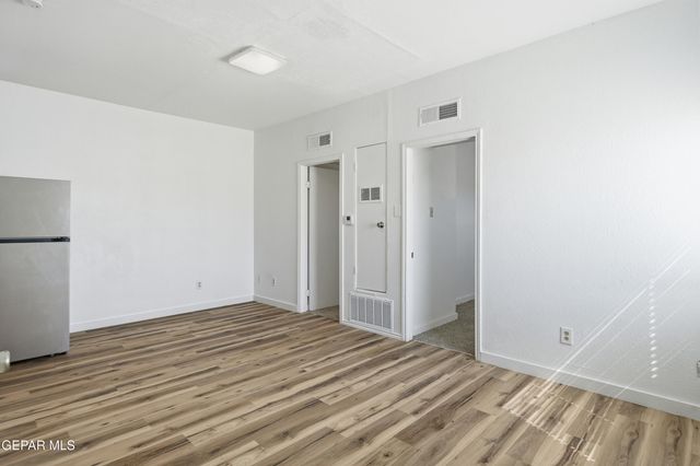 8929 Robert Drive Back, El Paso, TX 79904