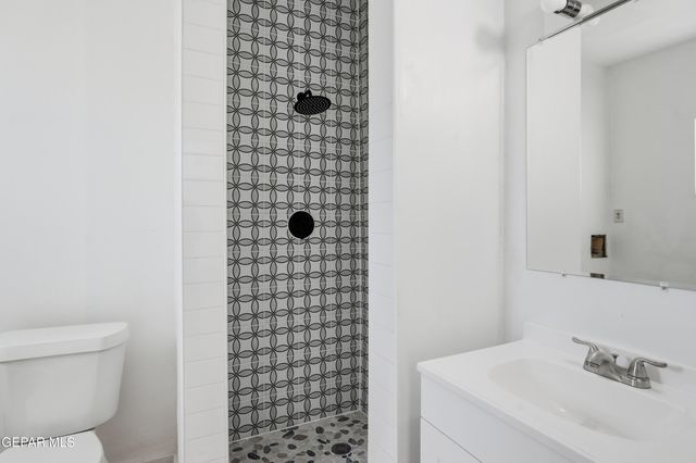 8929 Robert Drive Back, El Paso, TX 79904