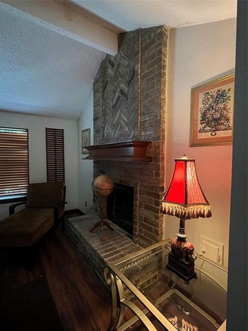 11002 Landsbury Circle, Houston, TX 77099
