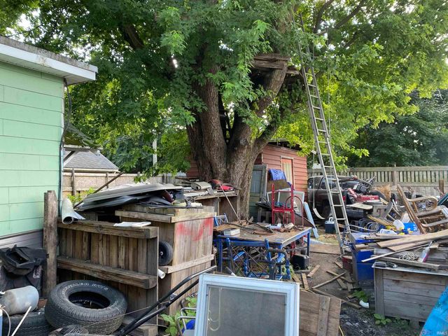 2306 S Washington Street, Marion, IN 46953