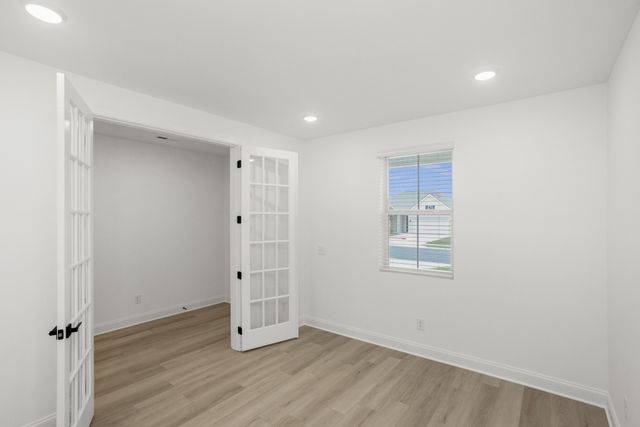 1557 OAK SPRINGS DR, Columbia, TN 38401