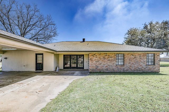 200 Corral Way Drive, Bourg, LA 70343