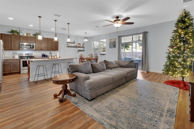 1635 6TH AVENUE, Deland, FL 32724