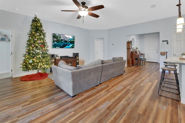 1635 6TH AVENUE, Deland, FL 32724