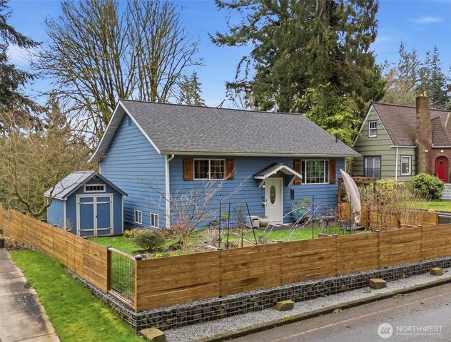4325 Federal Avenue, Everett, WA 98203