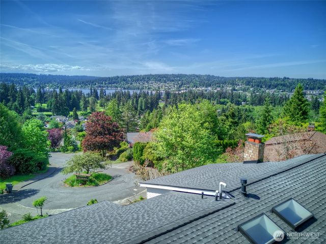 7079 NE 163rd Street, Kenmore, WA 98028