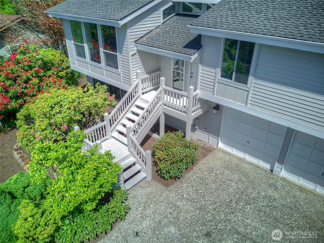 7079 NE 163rd Street, Kenmore, WA 98028