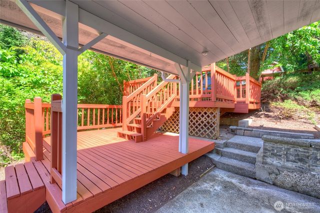 7079 NE 163rd Street, Kenmore, WA 98028