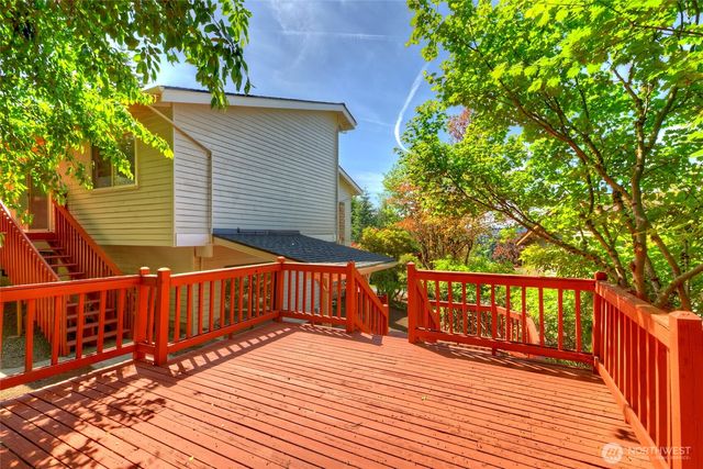 7079 NE 163rd Street, Kenmore, WA 98028
