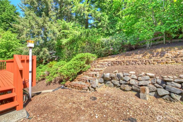 7079 NE 163rd Street, Kenmore, WA 98028