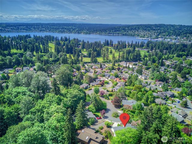7079 NE 163rd Street, Kenmore, WA 98028