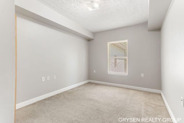 5752 East Town Drive 9, Hudsonville, MI 49426