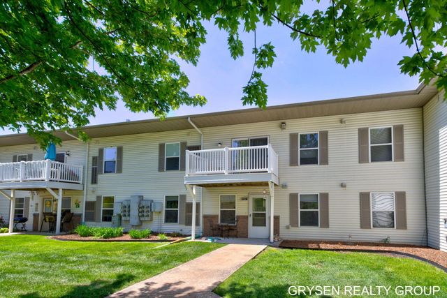 5752 East Town Drive 9, Hudsonville, MI 49426