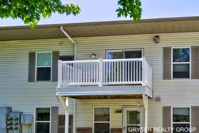 5752 East Town Drive 9, Hudsonville, MI 49426