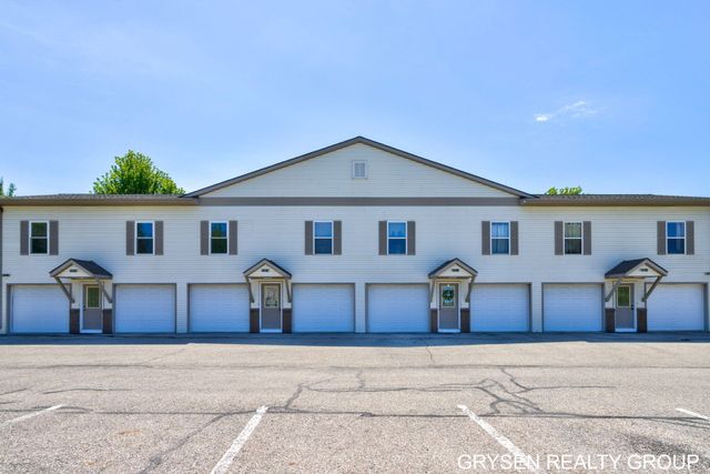 5752 East Town Drive 9, Hudsonville, MI 49426