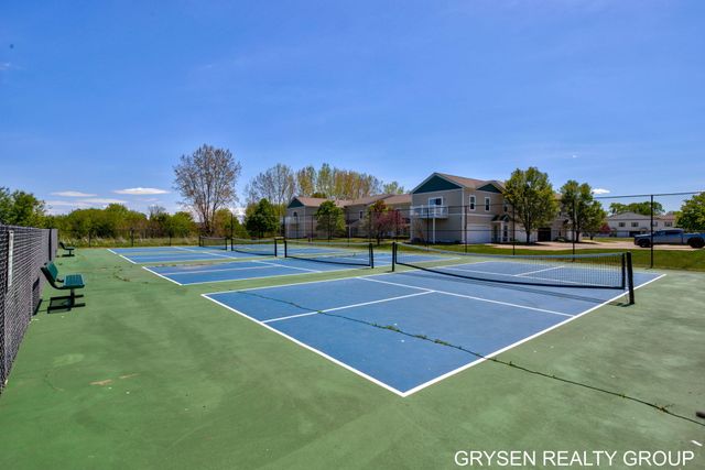 5752 East Town Drive 9, Hudsonville, MI 49426