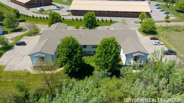 5752 East Town Drive 9, Hudsonville, MI 49426