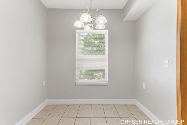 5752 East Town Drive 9, Hudsonville, MI 49426