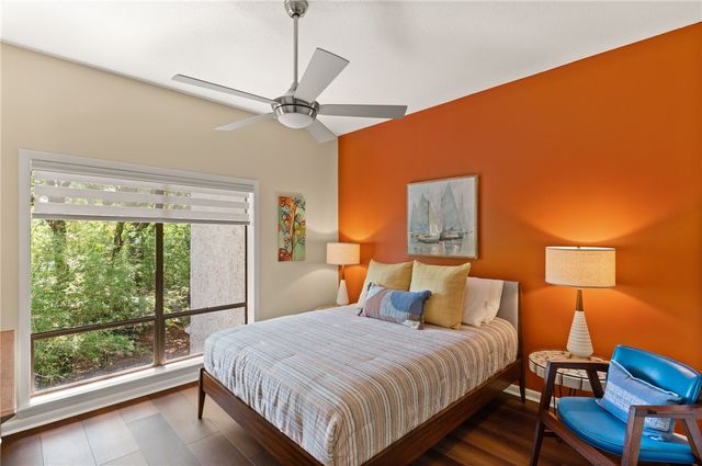 1332 Oak Street 9, St Simons Island, GA 31522