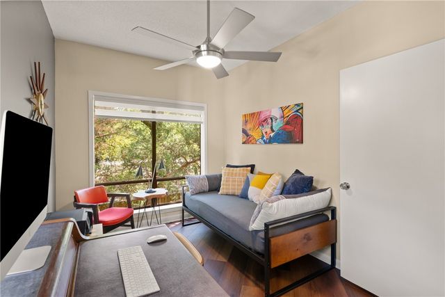 1332 Oak Street 9, St Simons Island, GA 31522