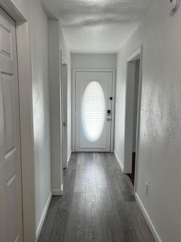 2302 35th Avenue N, Texas City, TX 77590