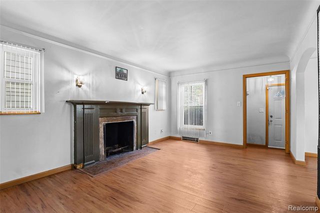 15703 Prest Street, Detroit, MI 48227