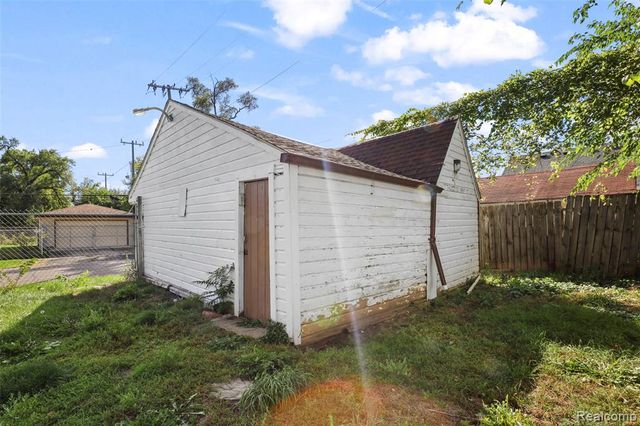 15703 Prest Street, Detroit, MI 48227