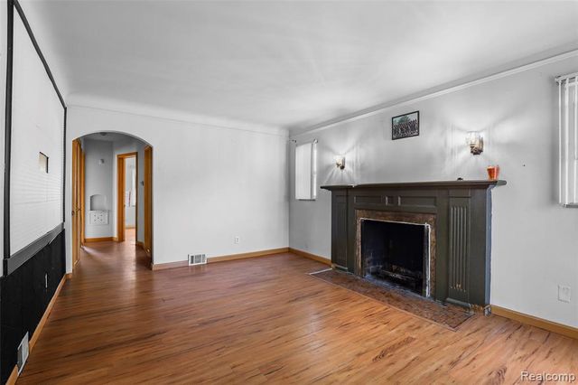 15703 Prest Street, Detroit, MI 48227