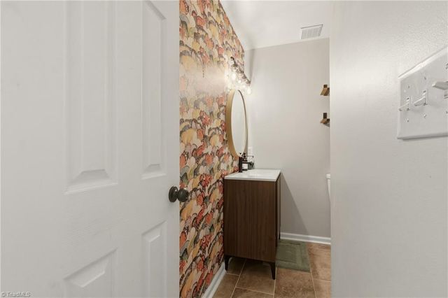 510 Quail Lane, Lexington, NC 27292