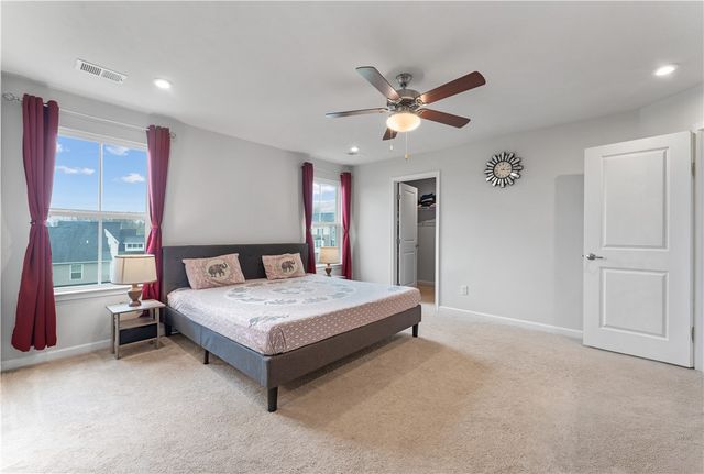 5103 Spruce Rd, Pine Twp, PA 15044