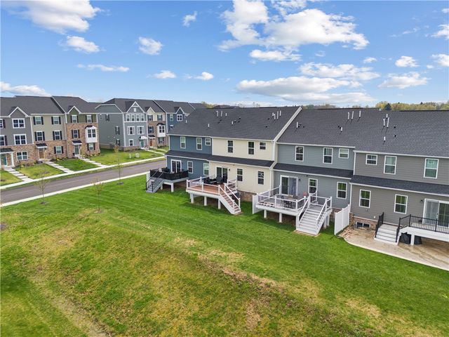 5103 Spruce Rd, Pine Twp, PA 15044