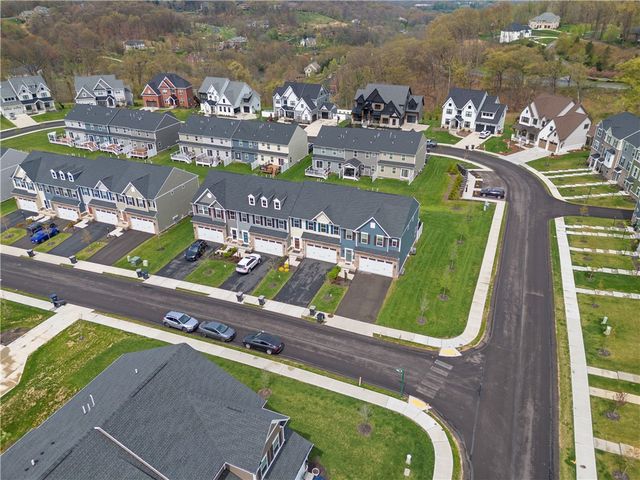 5103 Spruce Rd, Pine Twp, PA 15044