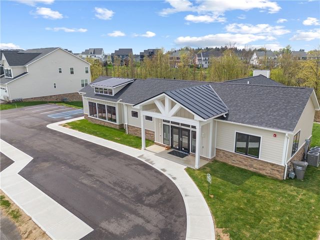 5103 Spruce Rd, Pine Twp, PA 15044
