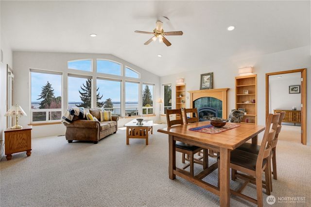 82 Montgomery Lane, Port Ludlow, WA 98365