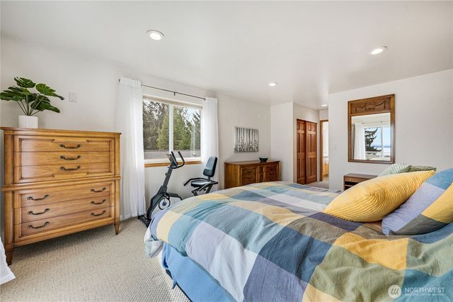 82 Montgomery Lane, Port Ludlow, WA 98365