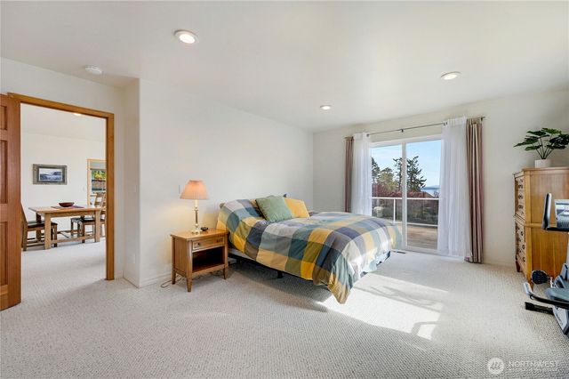 82 Montgomery Lane, Port Ludlow, WA 98365