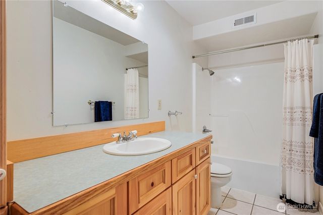 82 Montgomery Lane, Port Ludlow, WA 98365