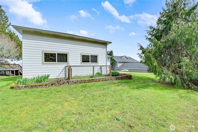 82 Montgomery Lane, Port Ludlow, WA 98365