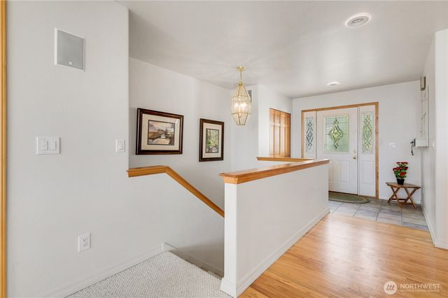 82 Montgomery Lane, Port Ludlow, WA 98365