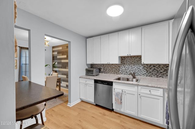 14 Whispering Oaks Way 14, Jackson, NJ 08527