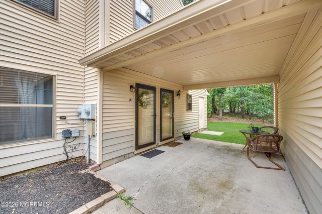 14 Whispering Oaks Way 14, Jackson, NJ 08527
