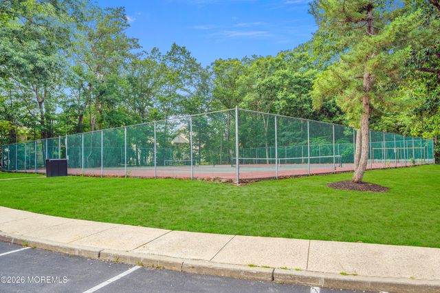 14 Whispering Oaks Way 14, Jackson, NJ 08527