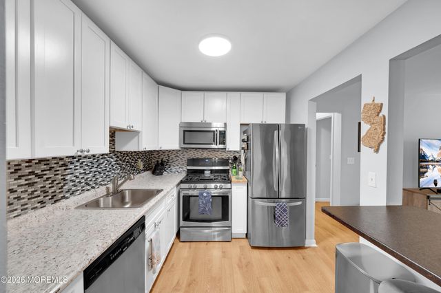 14 Whispering Oaks Way 14, Jackson, NJ 08527