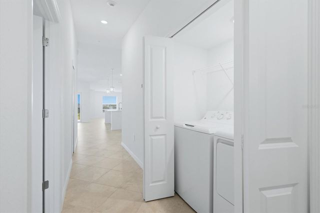 18923 SCALLOP LOOP 205, Bradenton, FL 34211